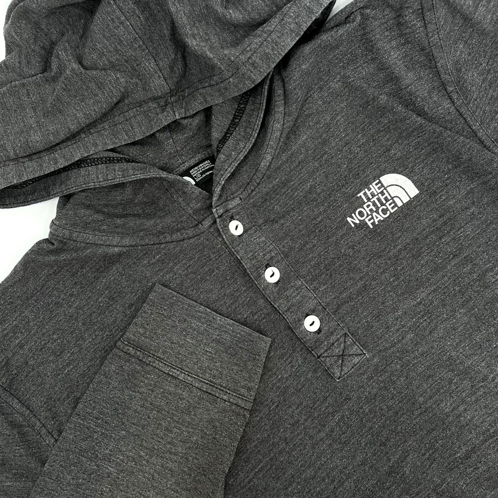 THE NORTH FACE Men's Sz L Dark Heather Gray 1/4-Button Hooded Long-Sleeve Shirt
